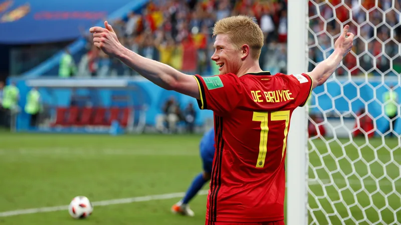 De Bruyne scores first World Cup goal as Belgium top Group G