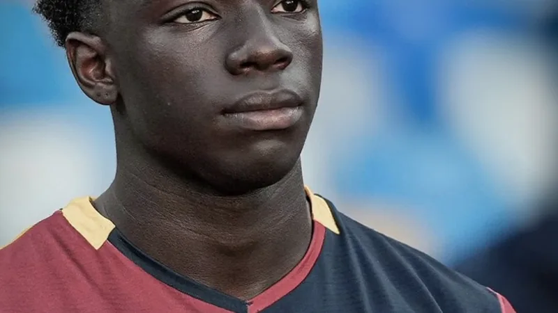 Juventus advance talks for Genoa's Jeff Ekhator Juventus in talks with Genoa for Jeff Ekhator, players involved