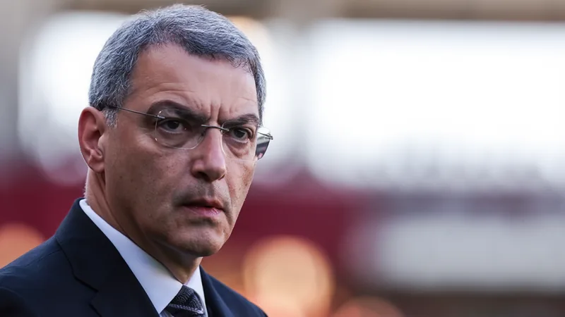 Juventus to Part Ways with CEO Damien Comolli Juventus logo on a black and white background, symbolizing the club's impending management changes. — latest news and analysis.