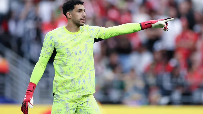 Ahmed Shobeir on son Mostafa's World Cup legacy Ahmed Shobeir and his son Mostafa Shobeir, both goalkeepers for Egypt, at the FIFA World Cup. — latest news and analysis.