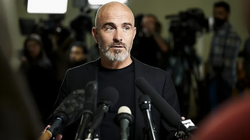 Enzo Maresca on 115 Charges: 'Nothing Has Happened' Enzo Maresca speaking at a press conference about the 115 charges.