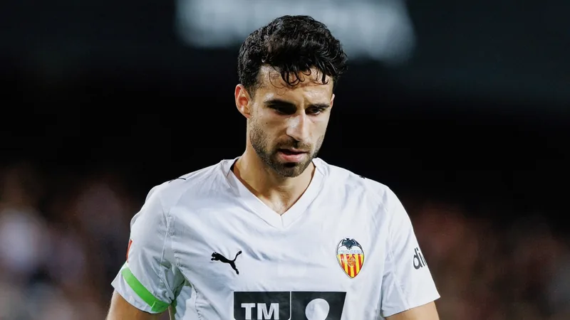 Eray Cömert agrees to join Torino until 2028 Eray Cömert in action on the football pitch