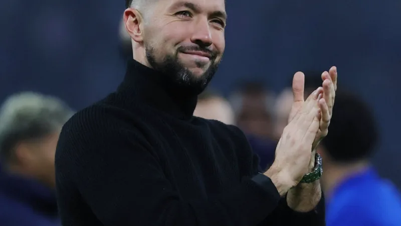 Farioli jokes about closing airport for Diogo Costa FC Porto manager Francesco Farioli smiling during a press conference