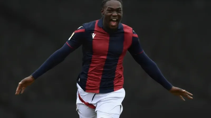 Frosinone Agree Loan Deal for Bologna's Wisdom Amey Wisdom Amey in action for Bologna during a Serie A match