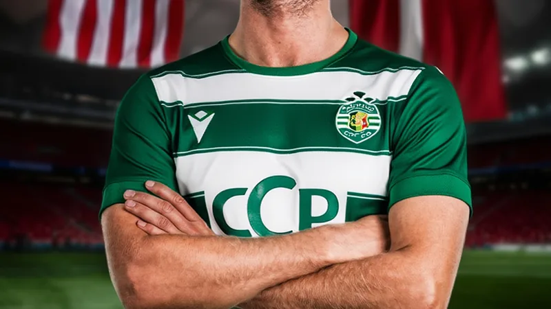 Morten Hjulmand in Sporting CP kit, with Atlético Madrid and Danish flags in background