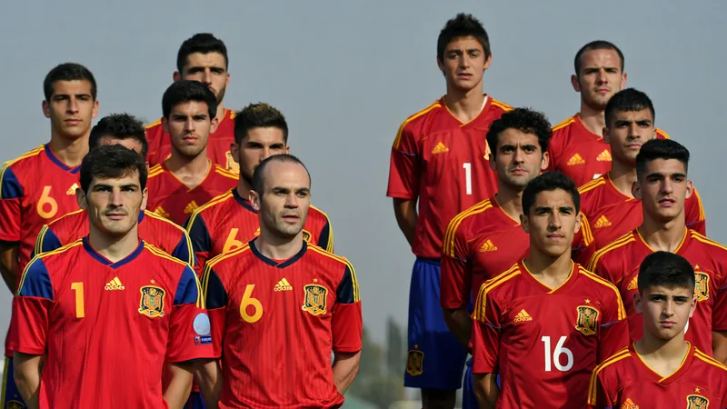 Spain 2010 vs Spain 2026: World Cup finalists compared Comparison of Spain's 2010 and 2026 World Cup final starting XIs, featuring players like Casillas, Iniesta, Rodri, and Simon.