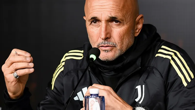 Spalletti praises Vicario, questions Spurs decision Juventus manager Luciano Spalletti speaking about Tottenham goalkeeper Guglielmo Vicario