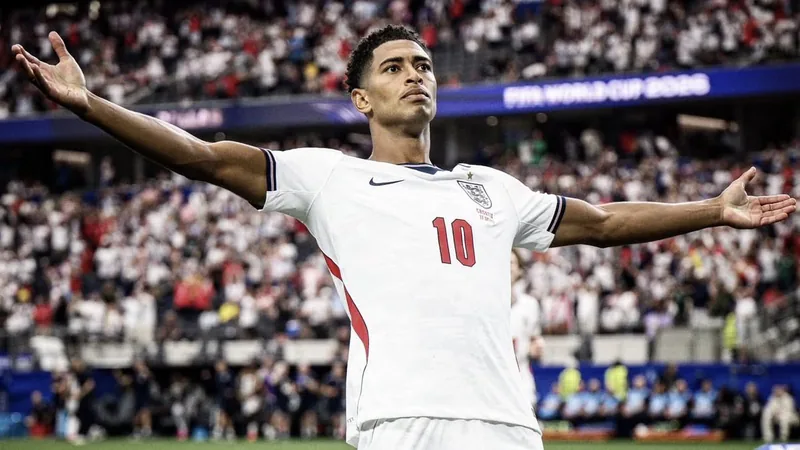 Jude Bellingham jüngster Spieler mit 50 England-Einsätzen — Football Jude Bellingham im England-Trikot, jubelnd auf dem Spielfeld, mit dem Wembley-Stadion im Hintergrund. — latest news and analysis.