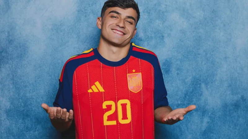 WM 2026: Vorschau auf den 5. Spieltag — Football World Cup News Fußballstadion in Atlanta mit spanischen und kapverdischen Flaggen, Zuschauermenge und Spielern auf dem Rasen — latest news and analysis.