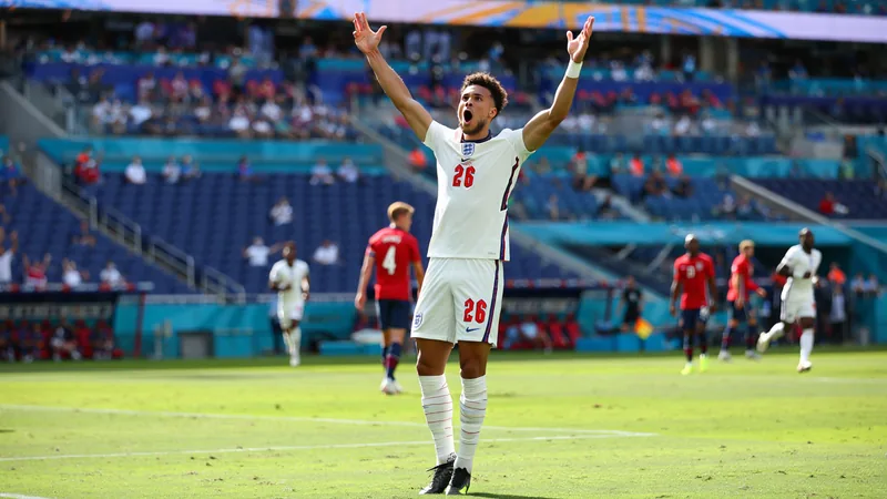 Bellingham rettet England mit Ausgleich kurz vor der Pause — Football Jude Bellingham im englischen Trikot jubelt nach seinem Tor im Testspiel gegen Norwegen in Miami. — latest news and analysis.