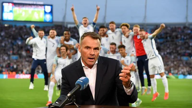 England kann die WM gewinnen — Football World Cup News Englische Fußballspieler jubeln nach einem Tor im Aztekenstadion in Mexiko-Stadt, mit jubelnden Fans im Hintergrund. — latest news and analysis.