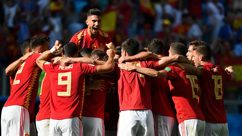 Spanien im Halbfinale: Merinos spätes Siegtor gegen Belgien Spanische Spieler jubeln nach dem Siegtreffer von Mikel Merino im WM-Viertelfinale gegen Belgien — latest news and analysis.