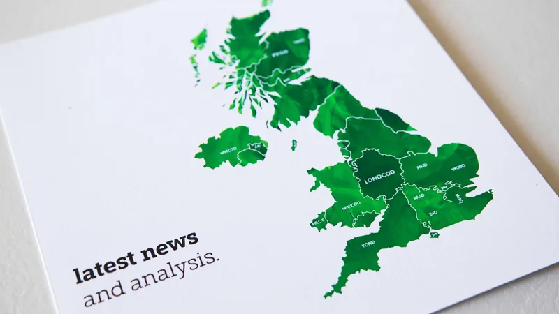 Mapa del Reino Unido con áreas postales coloreadas en verde según la proporción de usuarios de iPlayer que vieron contenido del Mundial, destacando