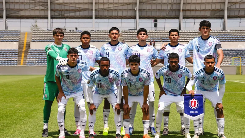 Costa Rica y EE. UU. clasifican al Mundial Sub-20 2027 — Football Jugadores de Costa Rica celebran su clasificación al Mundial Sub-20 2027 tras vencer a Haití en penales en el estadio de Puebla, México.