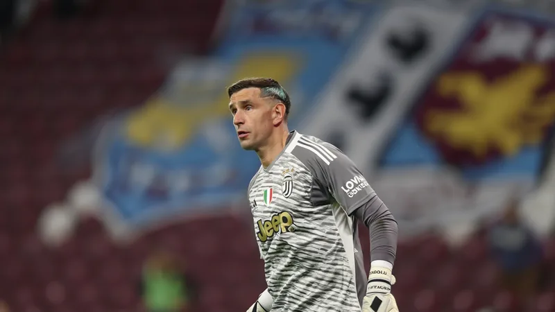 La Juventus descarta el fichaje de Dibu Martínez