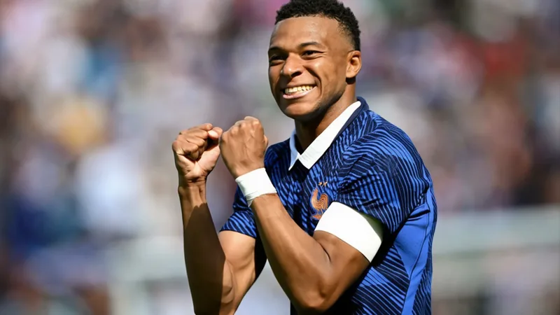 France 3-1 Sénégal : Mbappé entre dans l'histoire France 3-1 Sénégal : Mbappé entre dans l'histoire