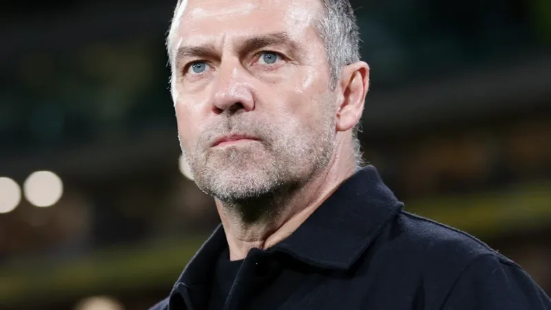 Hansi Flick, entraîneur du FC Barcelone, en conférence de presse, répond aux questions des journalistes sur l'avenir de Ferran Torres.