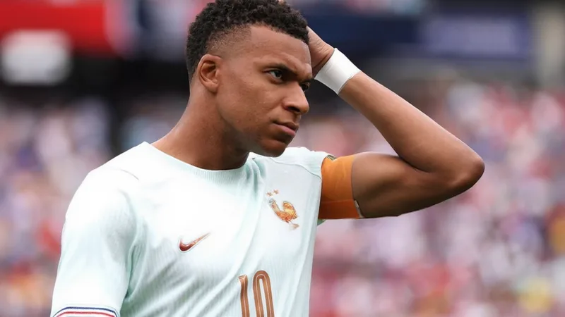 Mbappé lidera em gols e assistências na Copa de 2026