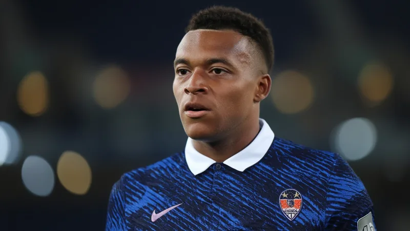 Mbappé critica Paraguai: 'Não quiseram jogar futebol'